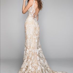 ✨Brand New✨ Corella by Willowby Wedding Dress